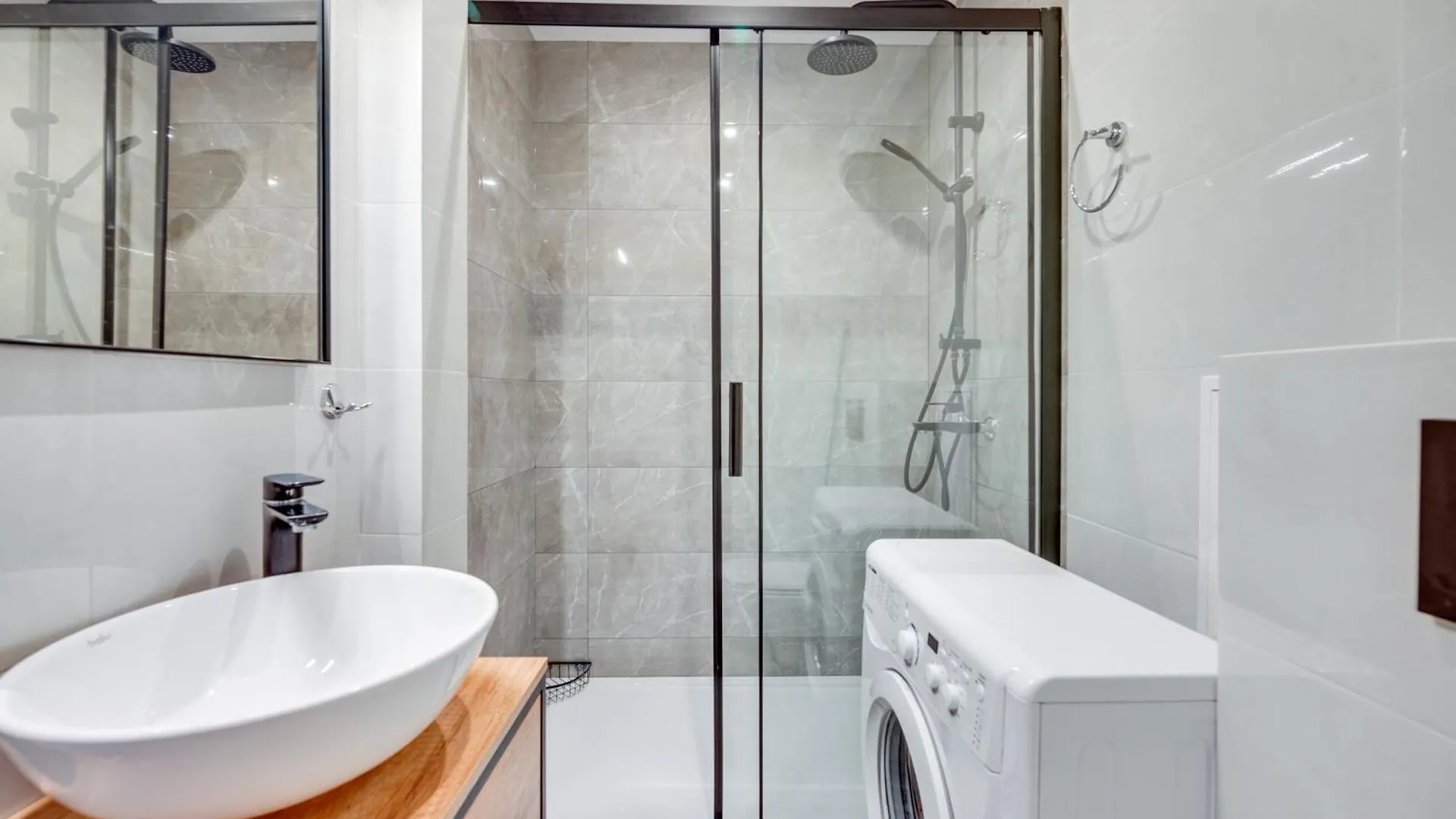Piastowska 90A -B By Homeprime Gdansk Apartment